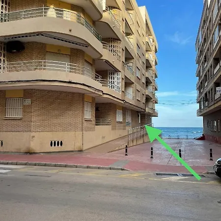 Formidable Seaview Τορεβιέχα